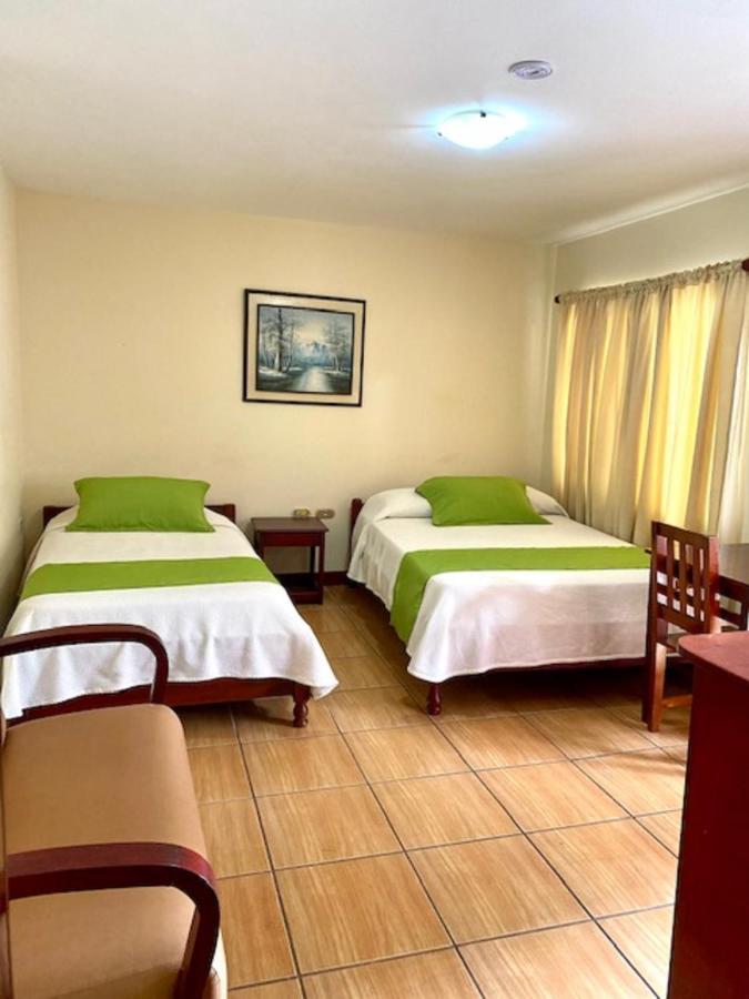 Hotel D'Mario Lago Agrio Exterior foto